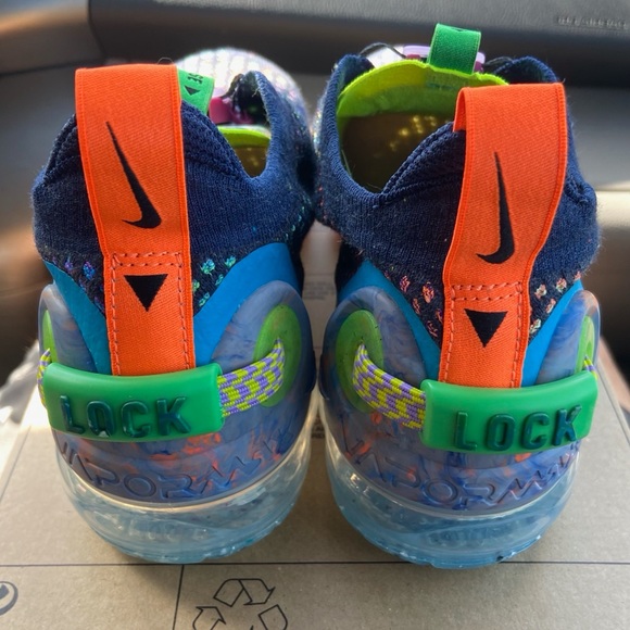 Womenβs Air Vapormax 2020 FX Deep Blue/Multi-Color Size 7.5 - Picture 3 of 7